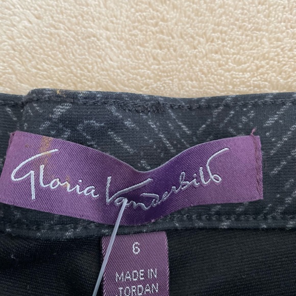 Gloria Vanderbilt Soft Chevron Pants - Size 6 - Picture 12 of 15